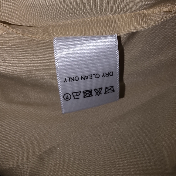 Ivy City Co Floral Lace Midi Dress - Yellow and Pink - Picture 10 of 12